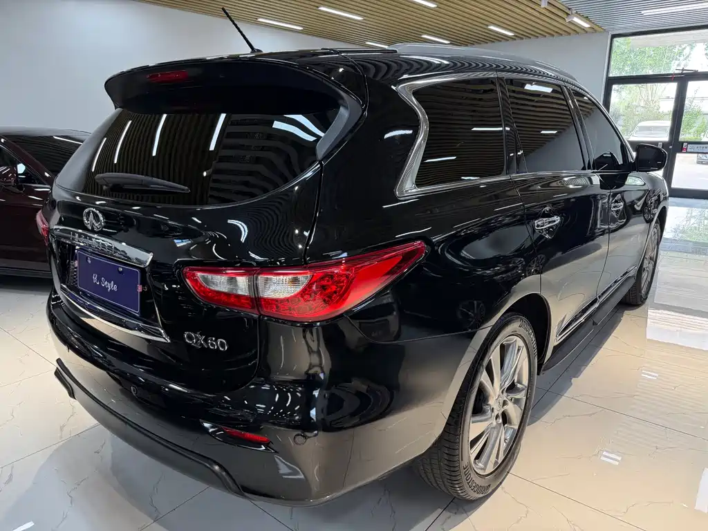 Infiniti QX60 2016 2.5 S/C Hybrid AWD Elite Edition China V