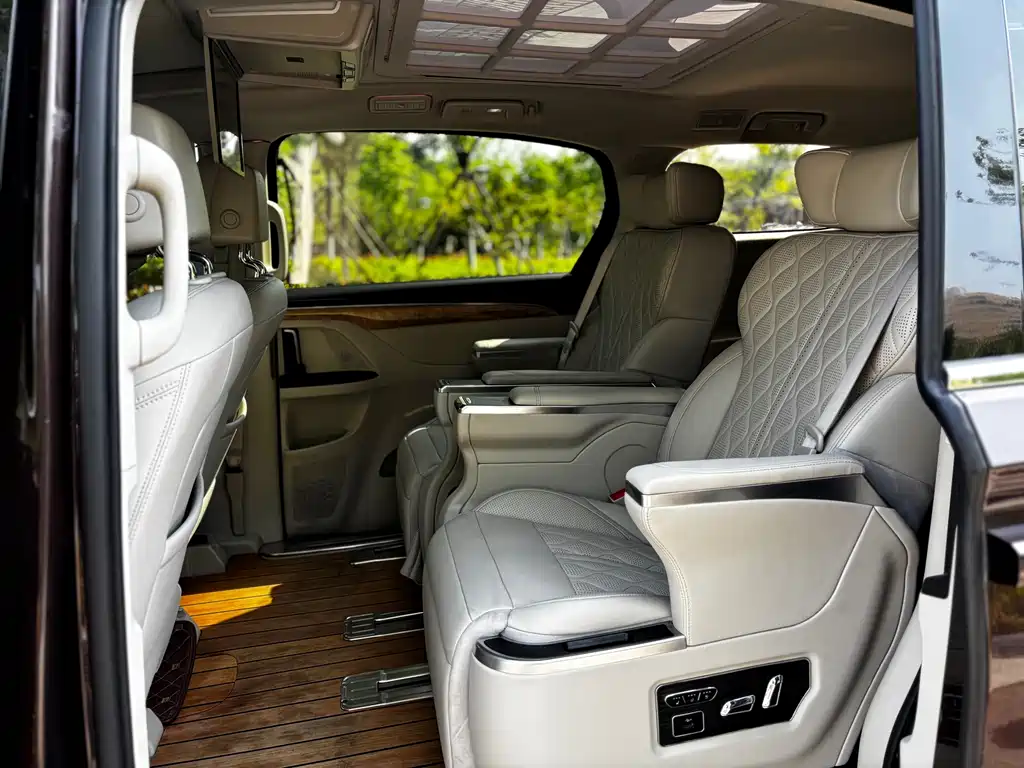 Buick GL8 2018 ES 28T Comfort China VI