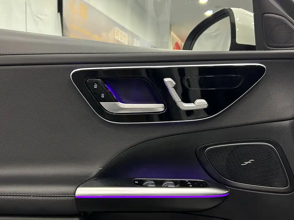 Mercedes-Benz C-Class NEV 2023 C 350 eL