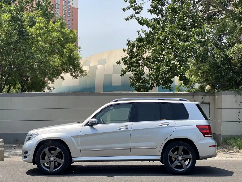 Mercedes-Benz GLK-Class 2013 GLK 300 4MATIC Dynamic Sunroof Edition
