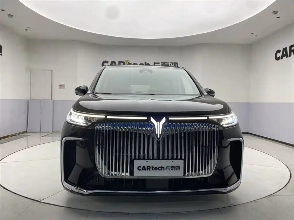 Voyah Dreamer 2025 PHEV AWD Flagship Kunpeng Edition