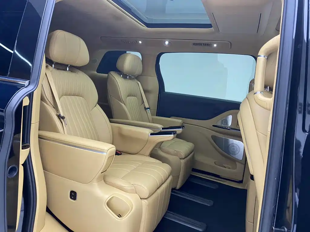 Voyah Dreamer 2025 PHEV AWD Flagship Kunpeng Edition