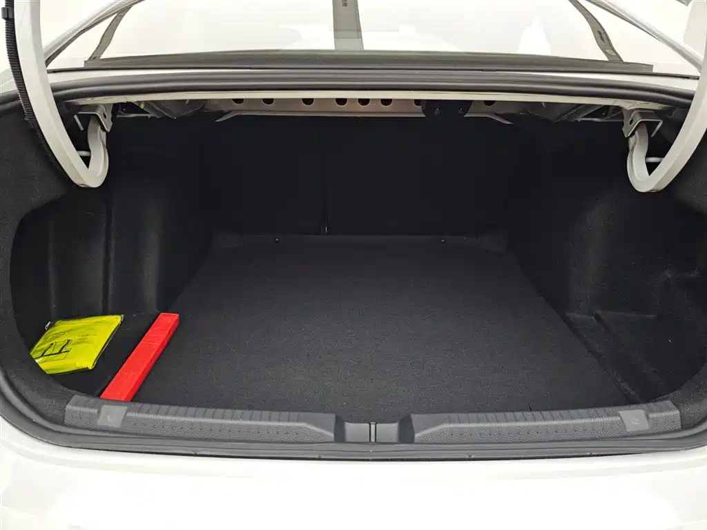 Volkswagen Lavida 2024 300TSI DSG Starry Sky Leading Edition