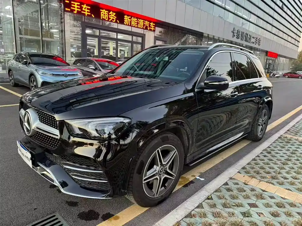 Mercedes-Benz GLE 450 4MATIC Luxury (2020 Facelift, Import)
