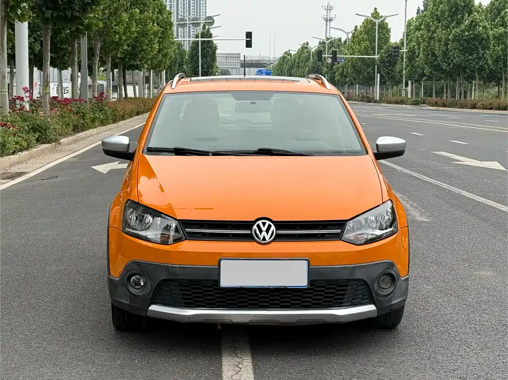 Volkswagen Cross Polo 2012 1.6L AT