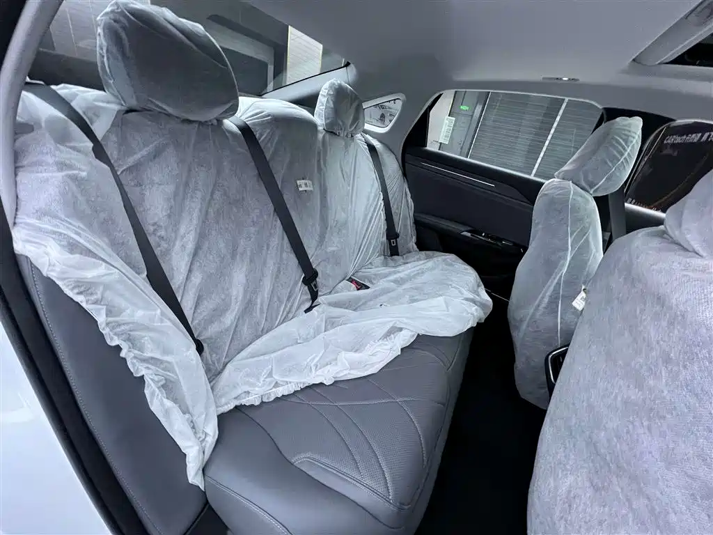 Geely Galaxy L6 2025 EM-i 140km Explore+ Edition