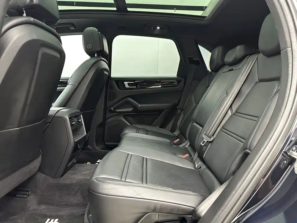 Porsche Cayenne 2019 3.0T
