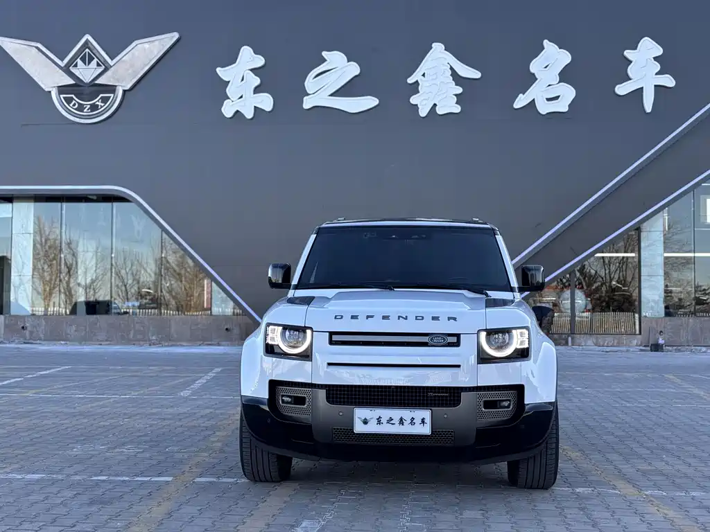 Land Rover Defender 2023 110 3.0T P400 X-DYNAMIC HSE