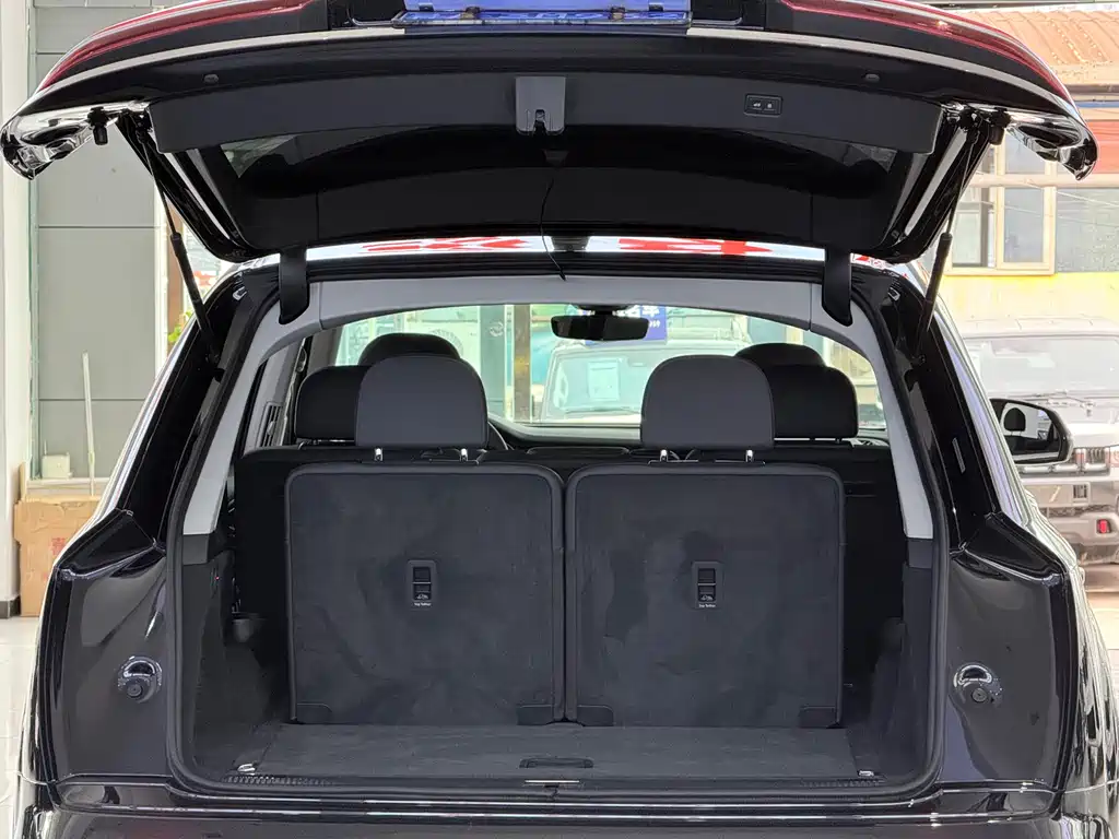 Audi Q7 2020 55 TFSI quattro S line Sport