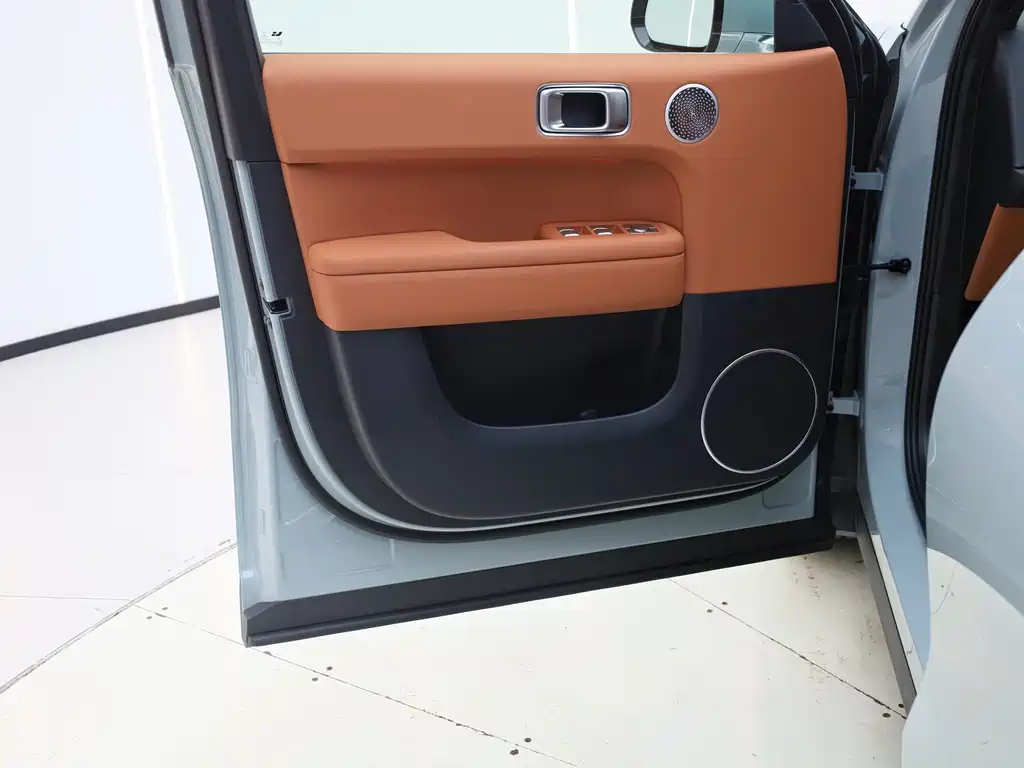 Li Auto L6 2025 Max Intelligent Refresh Edition