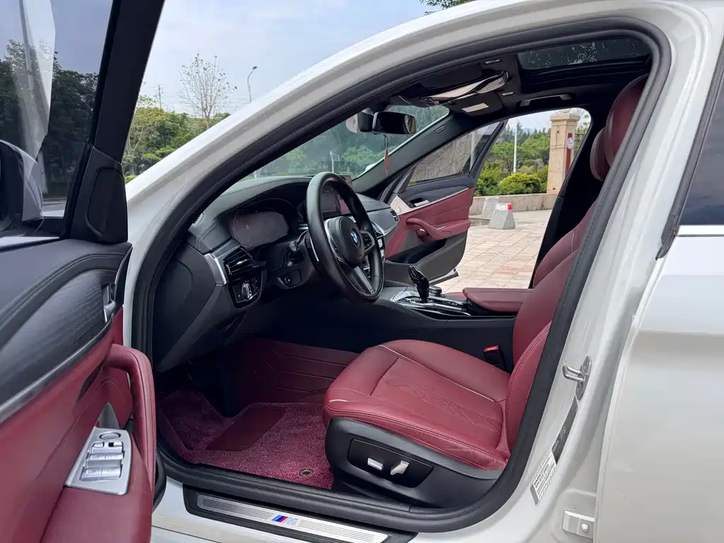 BMW 5 Series 2022 530Li Executive Luxury Line