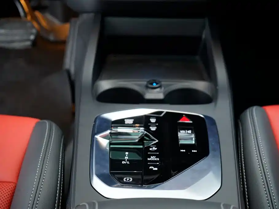 BMW 2 Series 2025 225L M Sport Night Edition