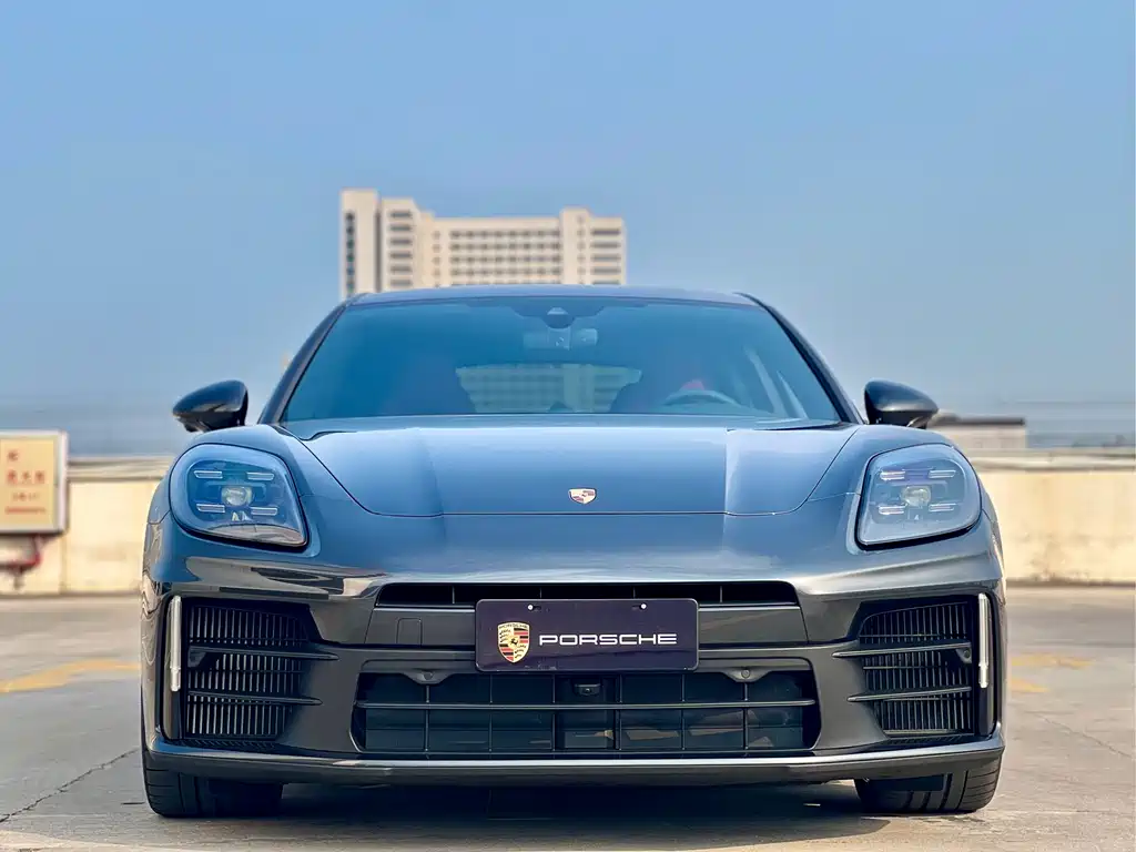 2026 Porsche Panamera 4 Executive LWB 2.9T