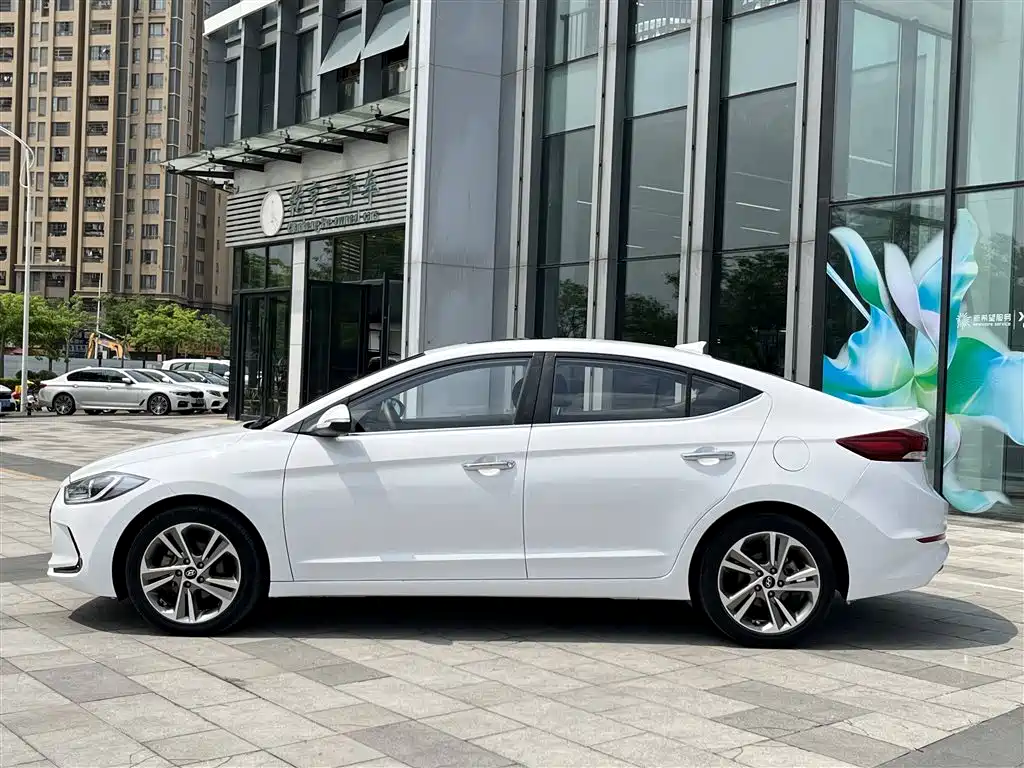 Elantra 2016 1.6L Auto Zhixuan Elite