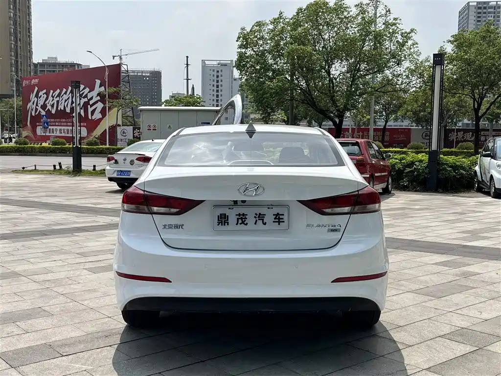 Elantra 2016 1.6L Auto Zhixuan Elite
