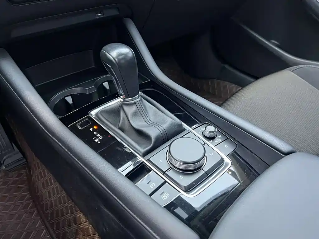 Mazda 3 Axela 2021 2.0L Automatic Zhixuan Edition