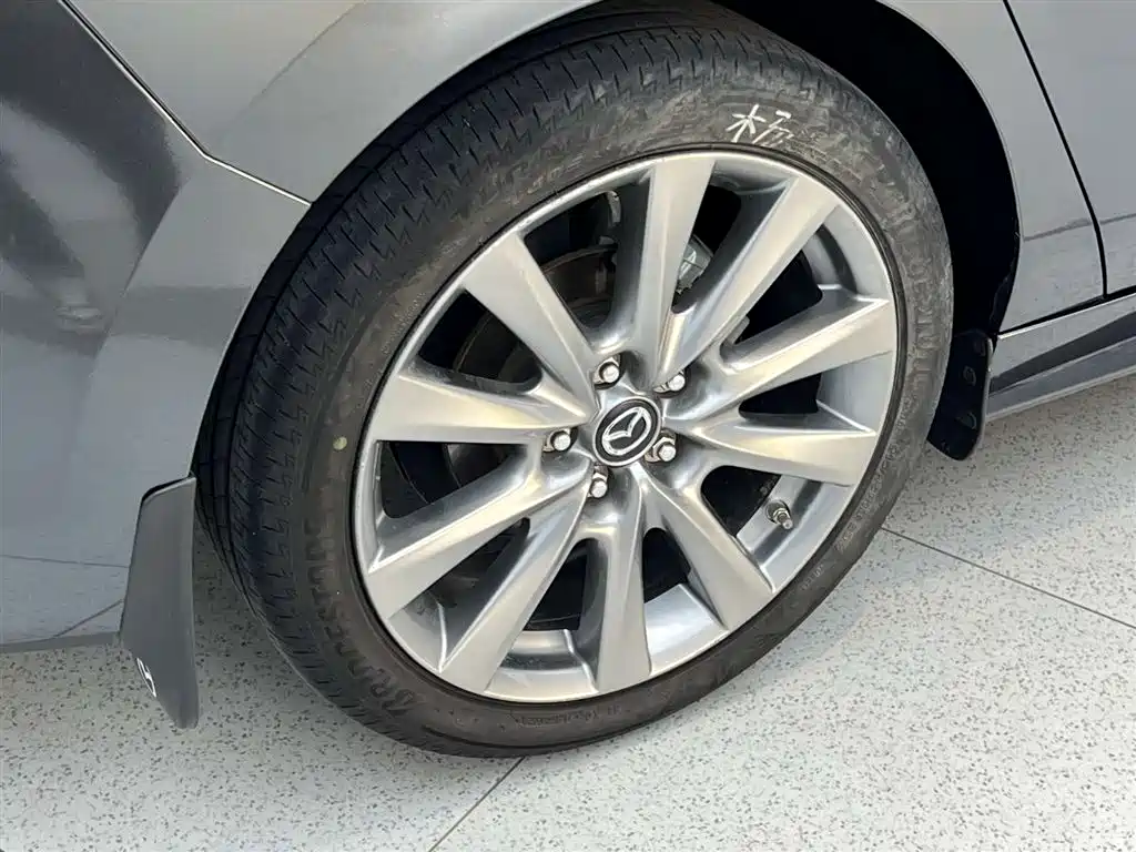 Mazda 3 Axela 2021 2.0L Automatic Zhixuan Edition