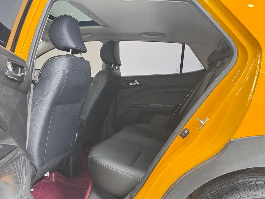 Kia KX3 2021 1.4L CVT Fun Edition with Sunroof
