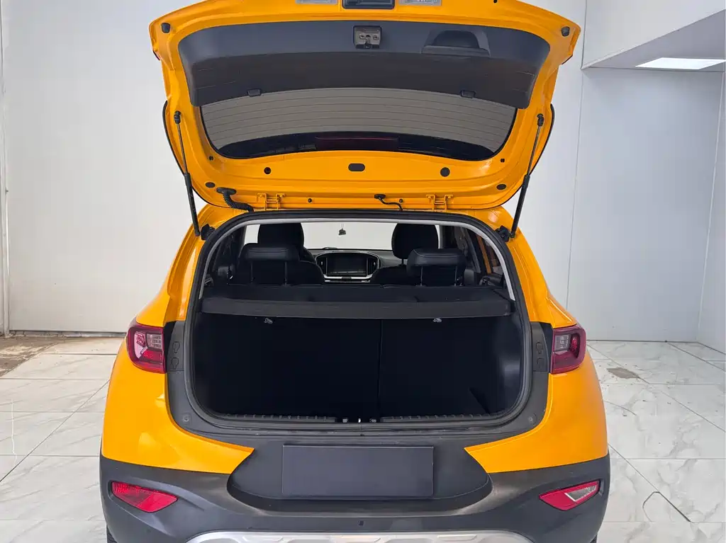 Kia KX3 2021 1.4L CVT Fun Edition with Sunroof