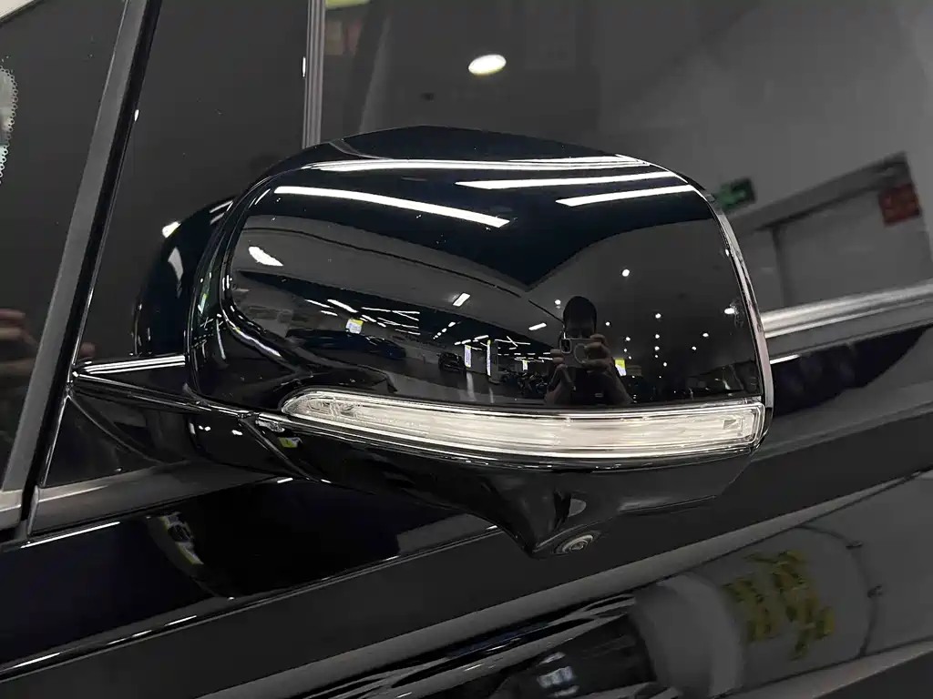 GAC Motor M8 2023 Elite Series 390T Deluxe Edition