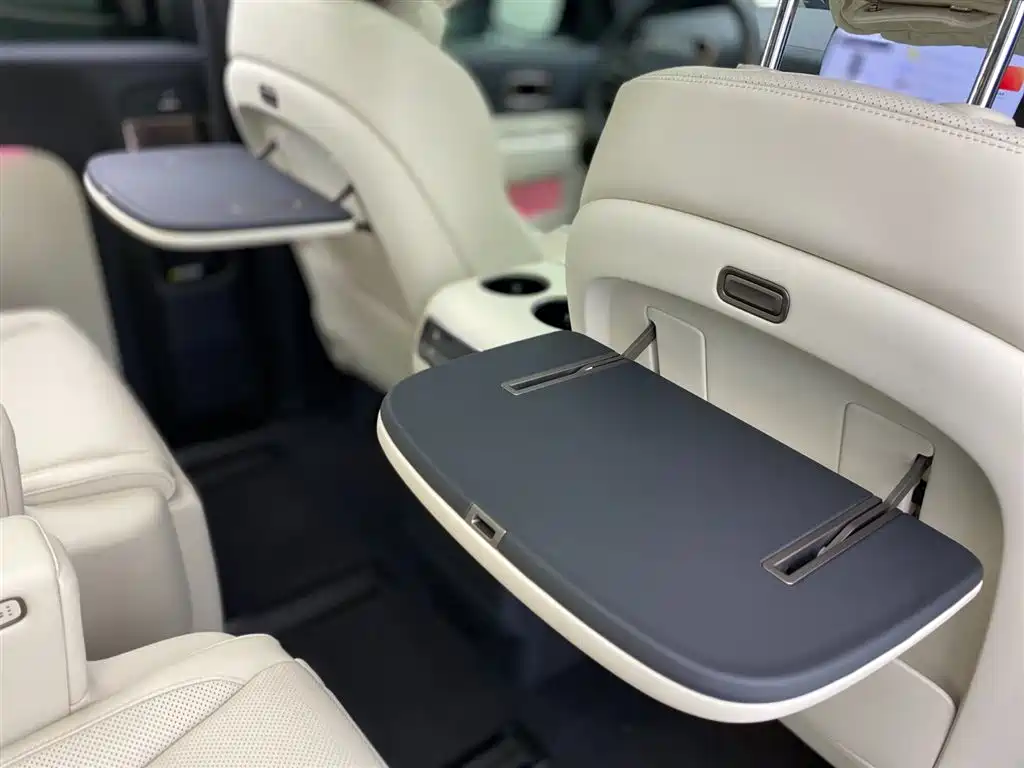 Li Auto MEGA 2025 Home Family Special Edition