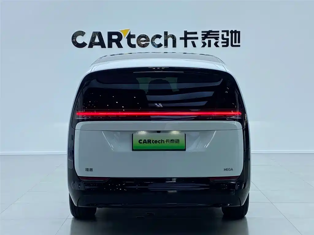 Li Auto MEGA 2025 Home Family Special Edition