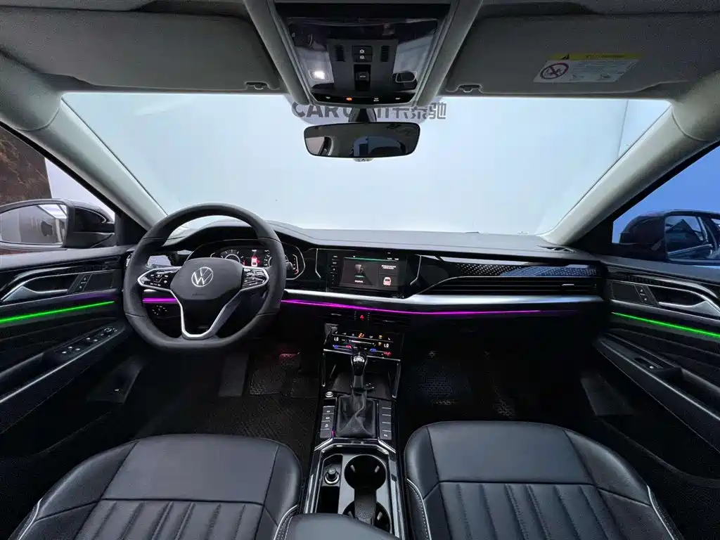 Volkswagen Passat 2023 330TSI Starlight Elite Edition