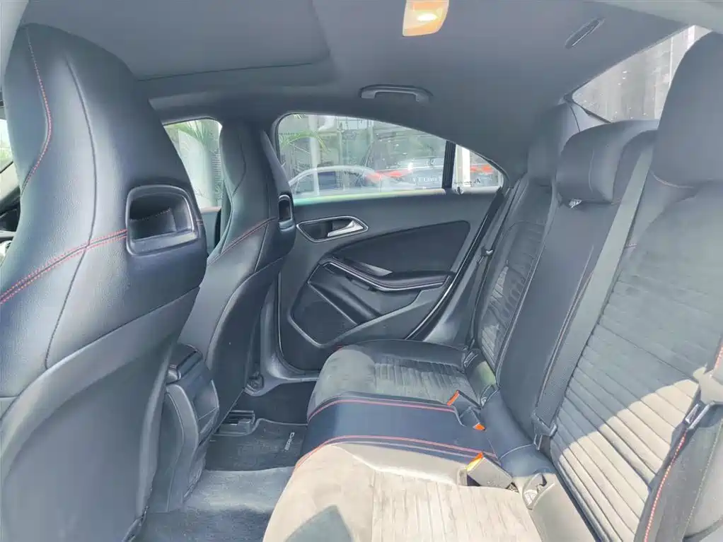 Mercedes-Benz CLA 2015 CLA 220 4MATIC