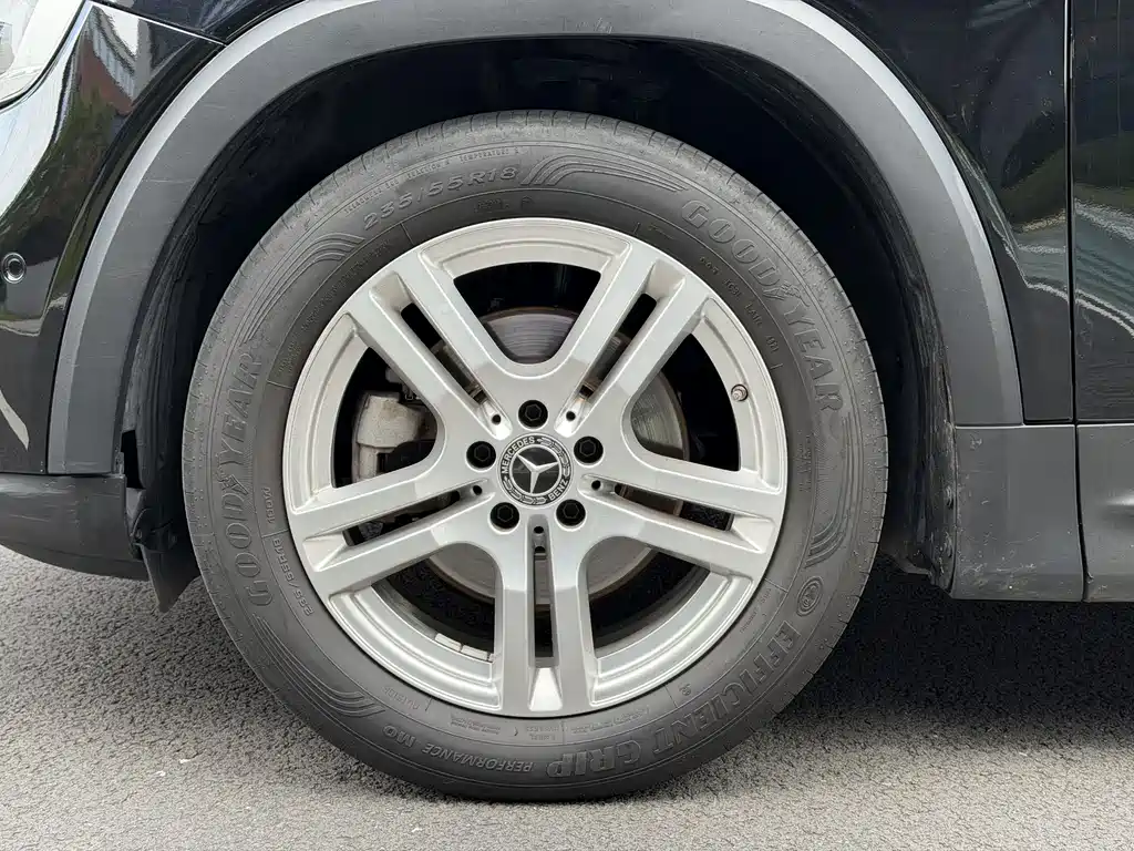 Mercedes-Benz GLB 180 Style 2021