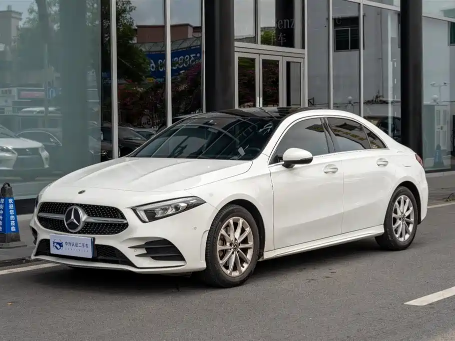 Mercedes-Benz A-Class 2021 A 200 L Sport Sedan Fashion Edition