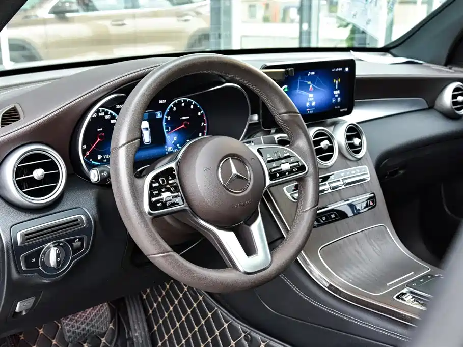 Mercedes-Benz GLC 2021 GLC 260 L 4MATIC Luxury