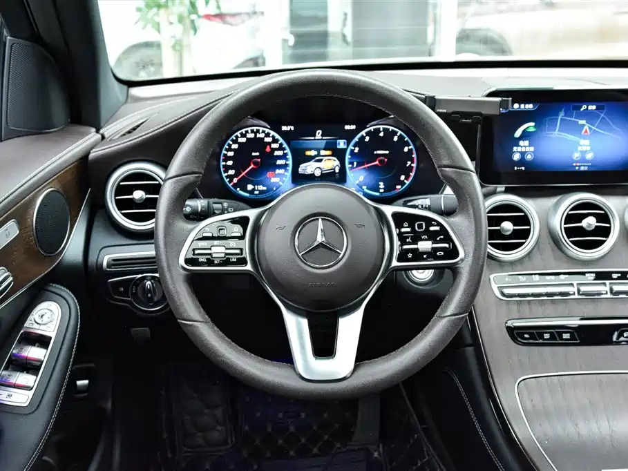 Mercedes-Benz GLC 2021 GLC 260 L 4MATIC Luxury