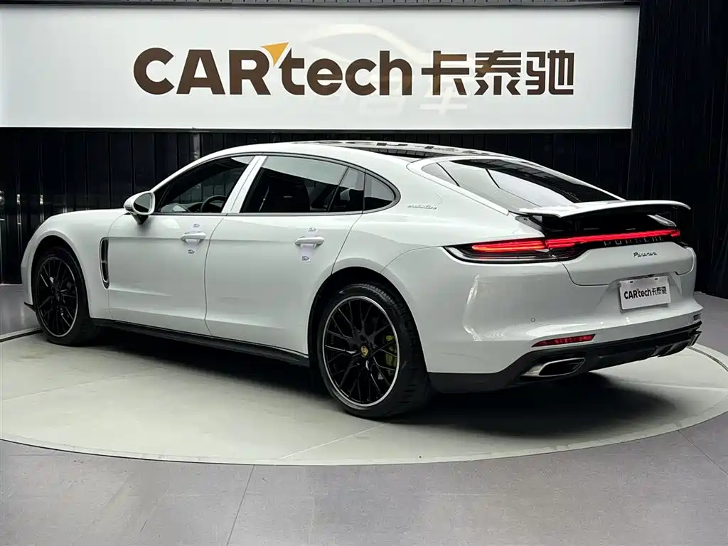 2023 Porsche Panamera Executive LWB 2.9T