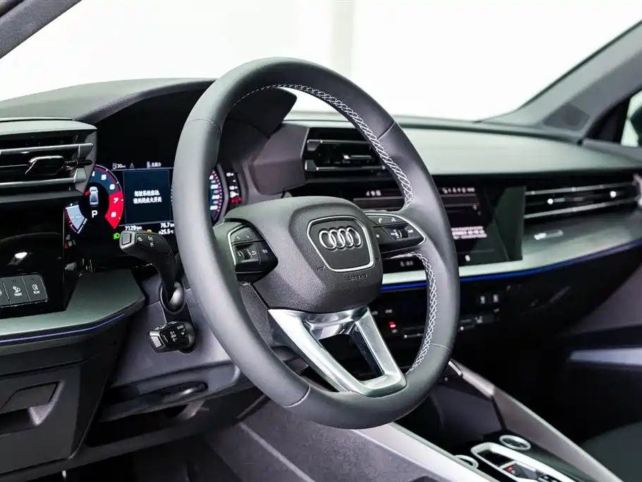 Audi A3 2025 A3L Limousine 35 TFSI Feichi Zunxiang Edition