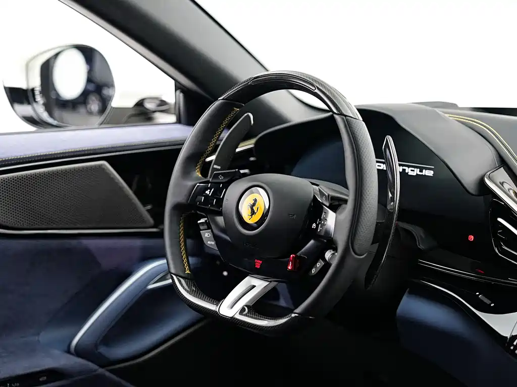 Ferrari Purosangue 2023 6.5L V12