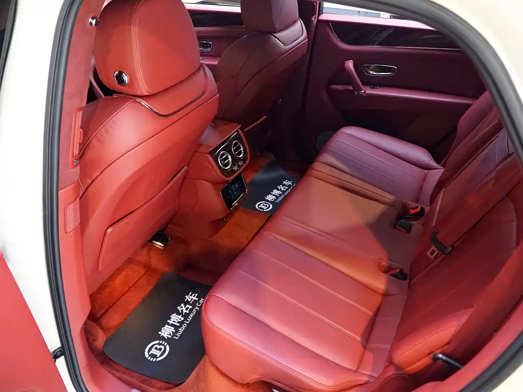 Bentley Bentayga 2017 6.0T Standard Edition