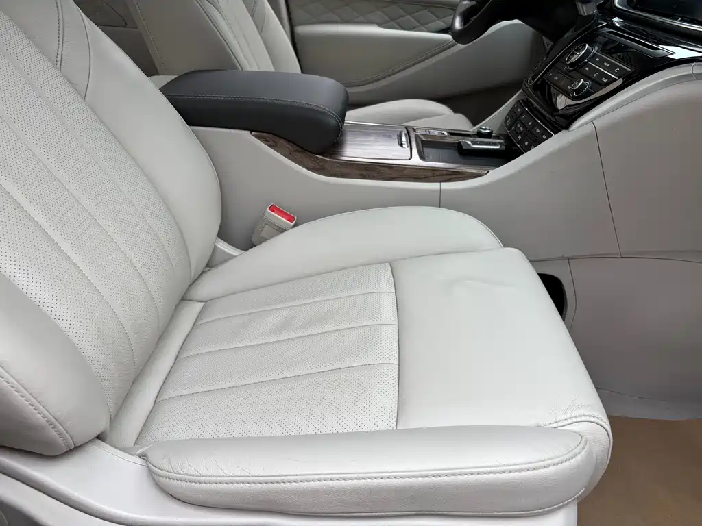 GAC Trumpchi M8 2020 390T Prestige Edition