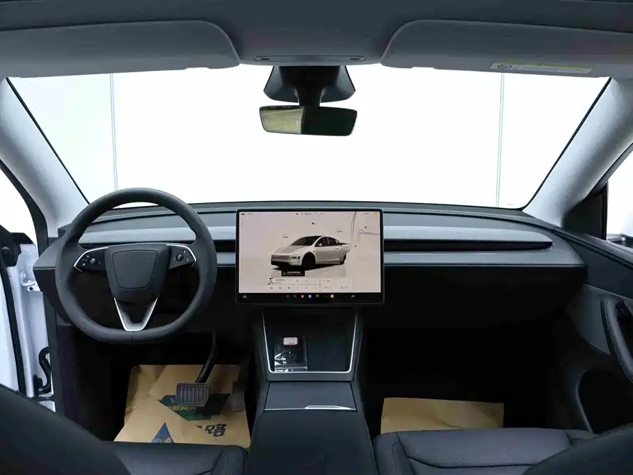 Model Y 2025 Rear-Wheel Drive