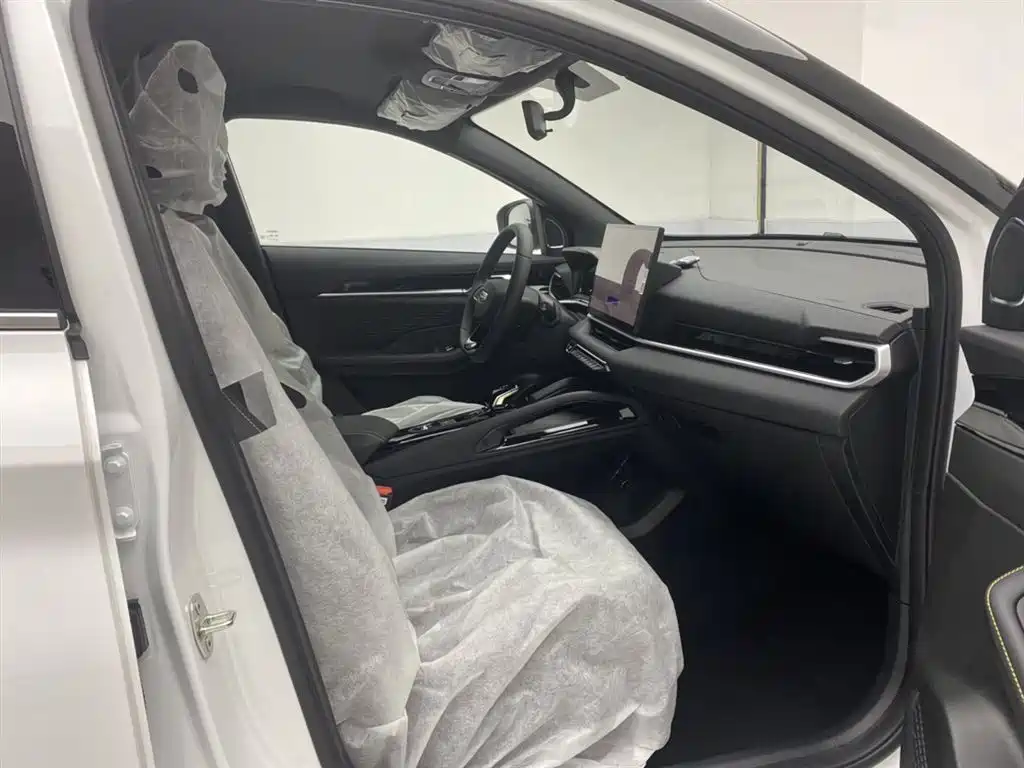 Geely Binyue L 2025 1.5TD DCT Xingyao