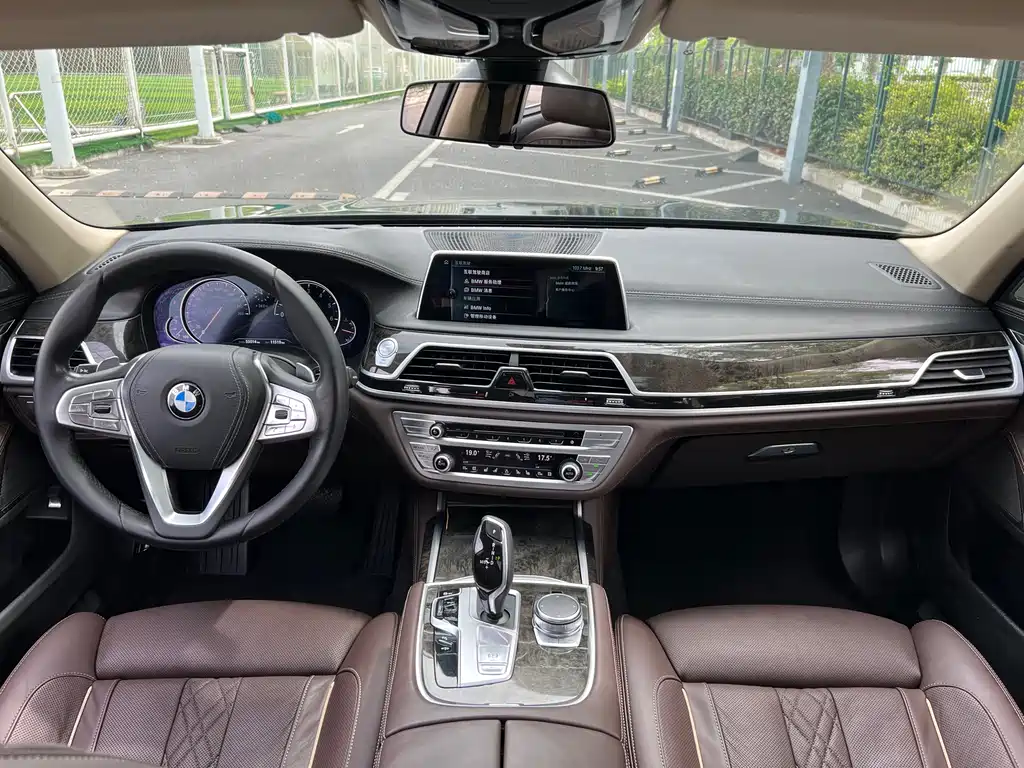 BMW 7 Series 2017 740Li Leading Edition