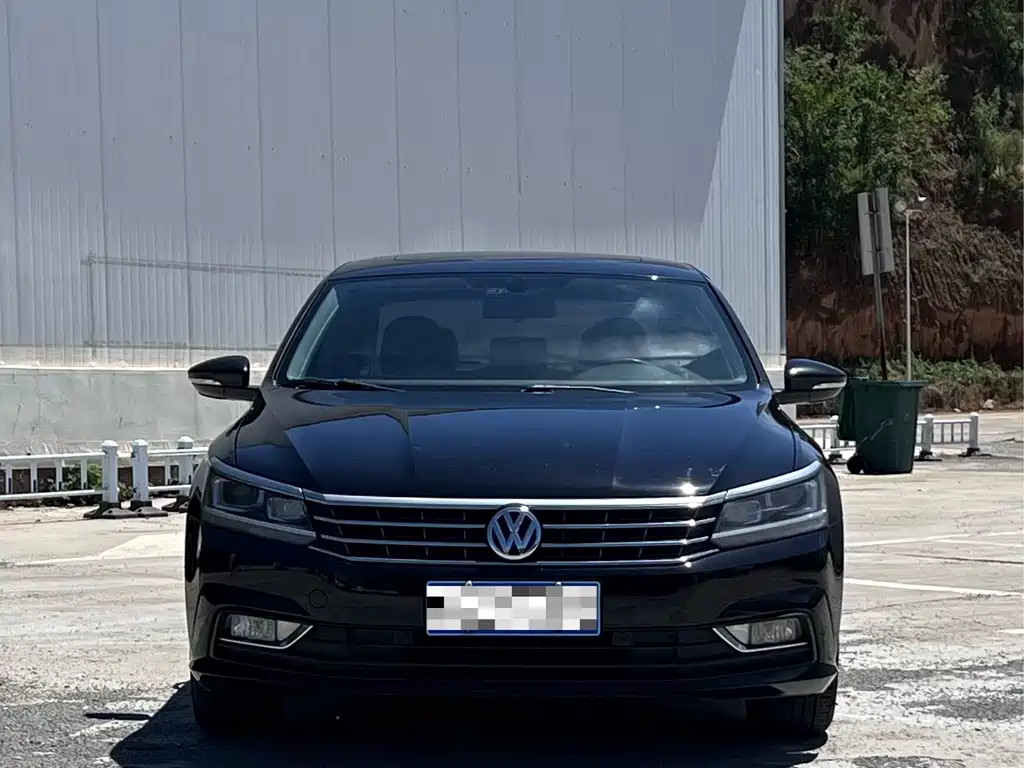 Passat 2017 330TSI DSG Zunrong Edition