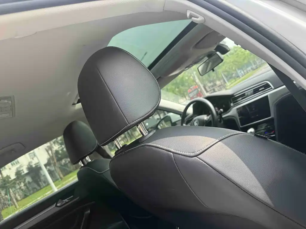 Lingdu 2021 Model Year Restyled 280 TSI DSG Comfort Edition