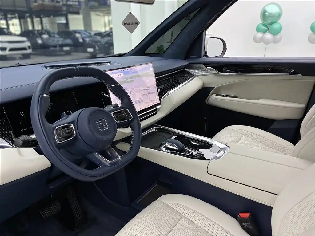 Zeekr 009 2024 7-Seater Aisle Edition AWD 108kWh
