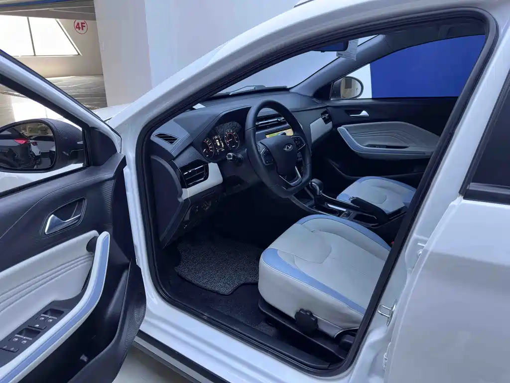 Ruihu 3x 2022 Plus 1.5L CVT Fashion Edition
