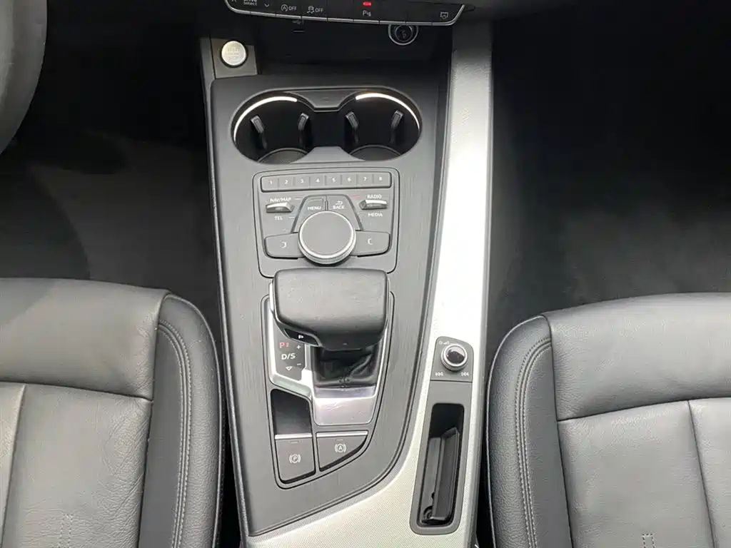 Audi A5 Sportback 2019 40 TFSI Fashion Edition