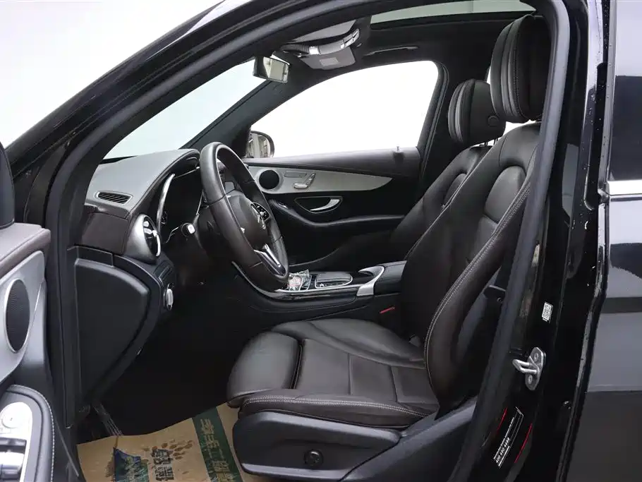 Mercedes-Benz GLC 2021 GLC 260 L 4MATIC Dynamic