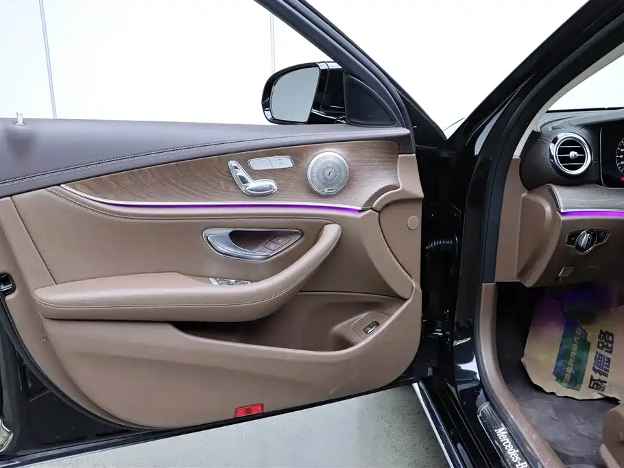 Mercedes-Benz E-Class 2023 Facelift E 260 L