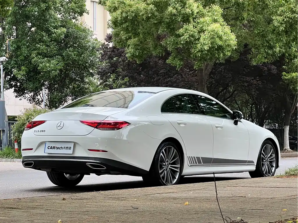 Mercedes-Benz CLS 260 2021