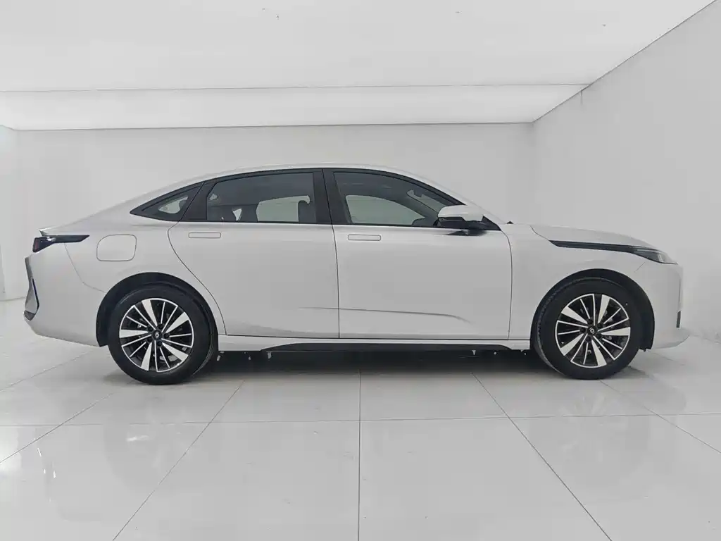 Changan Qiyuan A05 2024 70 Pro