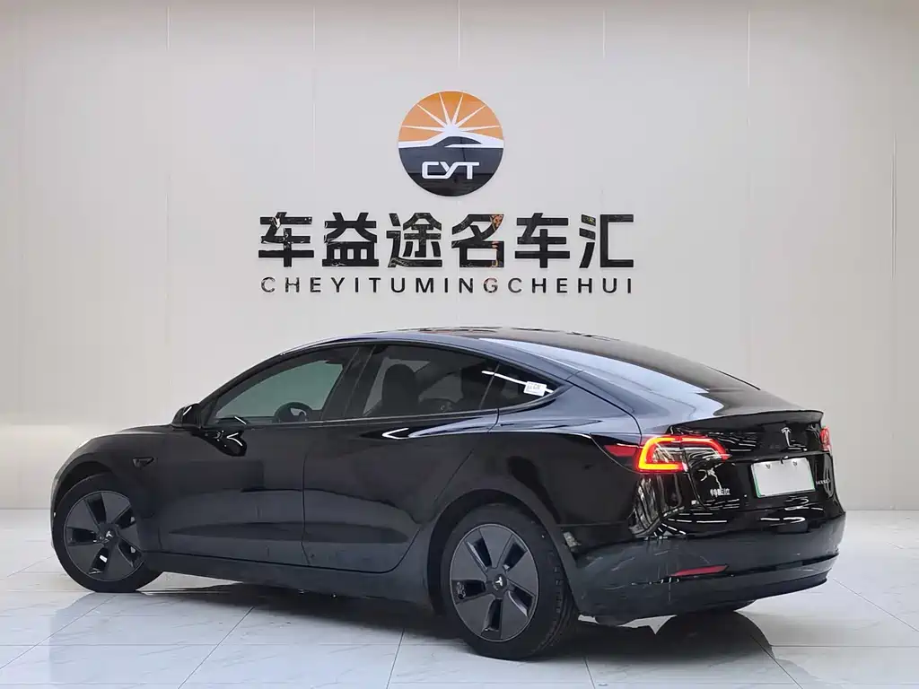 Model 3 2022 RWD